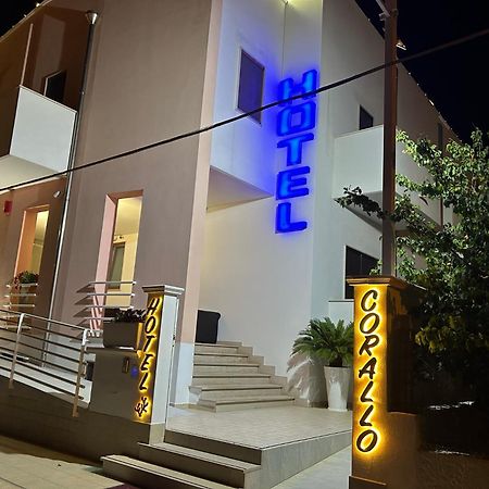 Hotel Corallo 토레 산타 사비나 외부 사진
