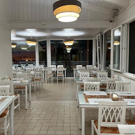 Hotel Corallo 토레 산타 사비나 외부 사진